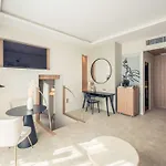 Mercure Centre 4*