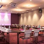 호텔 Mercure Centre 4*