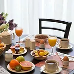 호텔 Mercure Centre 4*