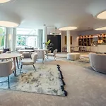 Mercure Centre 4* 트루아