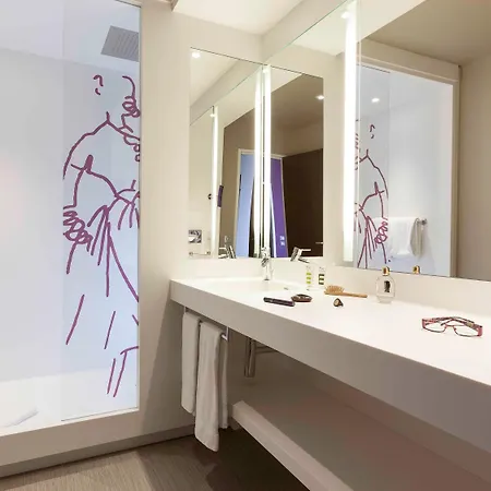 Hotel Mercure Centre 4*