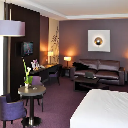 Mercure Centre 4*