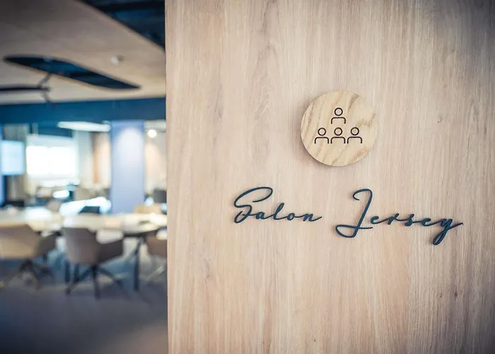 Hotel Mercure Centre 4*